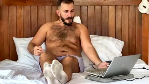 Snapshot of mrmaxiy chatting on July 19, 2026, 5:22 am Max online show from July 19, 2026, 5:22 am