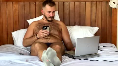 Snapshot of mrmaxiy chatting on July 31, 2026, 8:25 am Max online show from July 31, 2026, 8:25 am