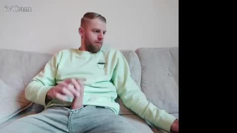 mrnobody6209 online show from March 3, 2025, 7:10 am