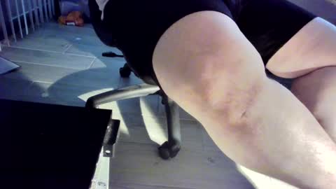 Guy online show from February 25, 2025, 1:41 am