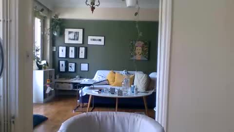 Snapshot of mrralph__90 chatting on June 9, 2026, 7:20 am Mrralph online show from June 9, 2026, 7:20 am