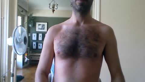 Snapshot of mrralph__90 chatting on June 15, 2026, 6:48 am Mrralph online show from June 15, 2026, 6:48 am