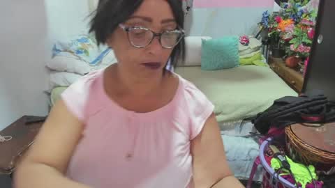 mrs_mommy online show from April 19, 2026, 9:28 pm