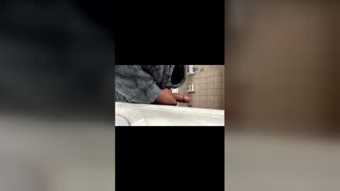 mrslowstroke209 online show from December 5, 2025, 10:24 am