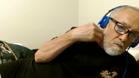 mrtease5 online show from May 26, 2026, 3:35 am