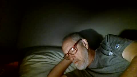 mrtease5 online show from June 6, 2026, 5:23 am