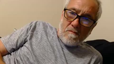 mrtease5 online show from June 23, 2026, 4:10 am