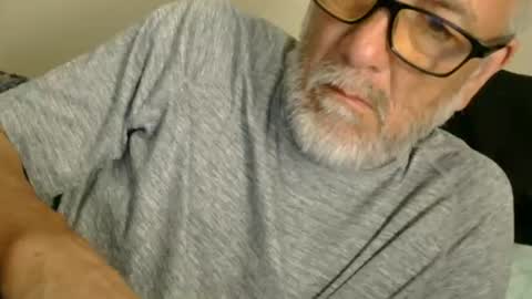 mrtease5 online show from July 14, 2026, 3:55 am