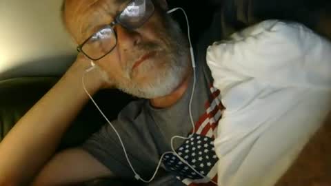 mrtease5 online show from July 19, 2026, 7:56 am