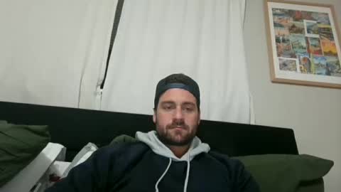 mrthickly818 online show from February 3, 2026, 3:26 am