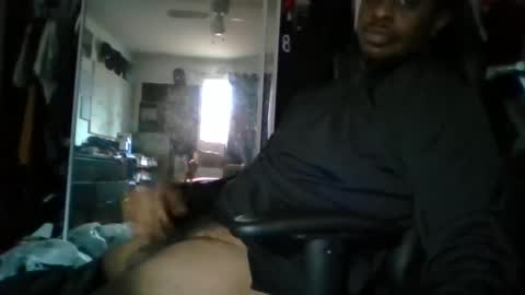 mrthicknlong6 online show from December 30, 2024, 7:53 pm