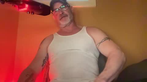 Snapshot of mryorkxxx chatting on March 23, 2026, 10:36 pm Mr. York online show from March 23, 2026, 10:36 pm