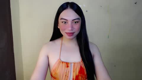 Bella online show from May 20, 2026, 2:18 am