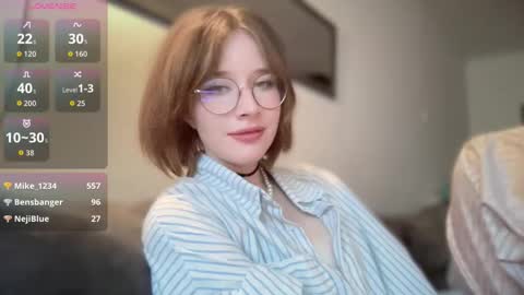 Snapshot of ms_christiana chatting on December 1, 2025, 2:33 pm ms_christiana online show from December 1, 2025, 2:33 pm