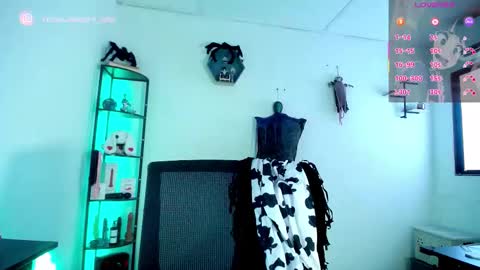 MISS LISSA online show from October 27, 2025, 6:45 pm