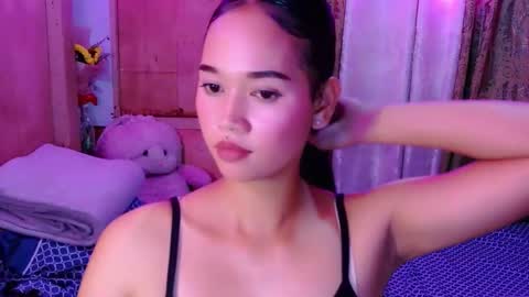 ms_maria8888 online show from December 2, 2025, 3:07 pm