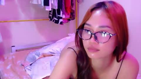 ms_maria8888 online show from April 6, 2026, 4:41 pm