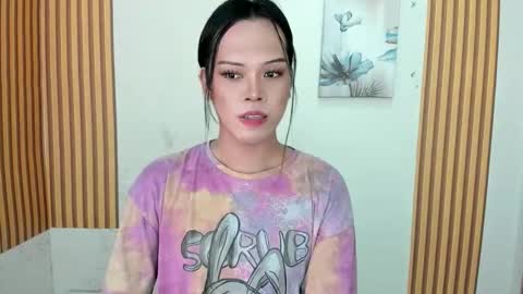 selena online show from April 5, 2026, 1:47 am