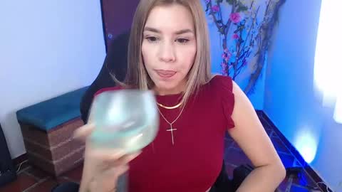 Snapshot of ms_sofiax chatting on April 25, 2026, 3:42 pm Sofia online show from April 25, 2026, 3:42 pm