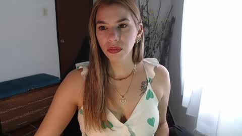 Snapshot of ms_sofiax chatting on April 27, 2026, 4:05 pm Sofia online show from April 27, 2026, 4:05 pm