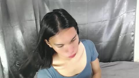andrea online show from May 8, 2026, 3:23 am