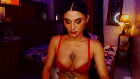 Thea online show from March 5, 2025, 1:10 am