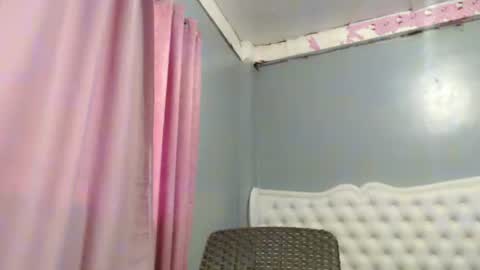 mscherry_ online show from November 8, 2025, 7:41 am