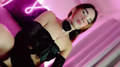 mscherry_ online show from February 11, 2026, 8:36 pm