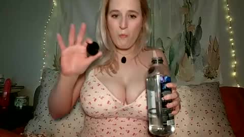 Snapshot of msclairewhatever chatting on June 25, 2026, 4:00 pm msclairewhatever online show from June 25, 2026, 4:00 pm