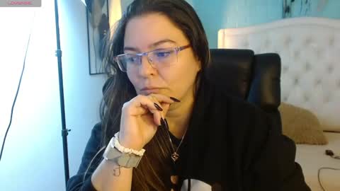 Jossie online show from June 6, 2026, 3:33 am