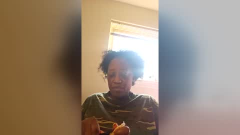 Snapshot of msmechocolate chatting on July 4, 2026, 8:26 pm msmechocolate online show from July 4, 2026, 8:26 pm