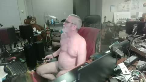 Snapshot of mt2much chatting on January 9, 2026, 1:30 am mt2much online show from January 9, 2026, 1:30 am