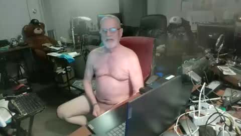 Snapshot of mt2much chatting on February 5, 2026, 6:29 am mt2much online show from February 5, 2026, 6:29 am