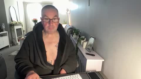 Snapshot of mtb1697 chatting on January 14, 2026, 10:21 am mtb1697 online show from January 14, 2026, 10:21 am