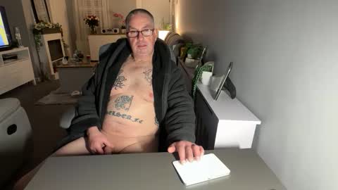 Snapshot of mtb1697 chatting on January 17, 2026, 11:08 pm mtb1697 online show from January 17, 2026, 11:08 pm