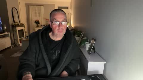 Snapshot of mtb1697 chatting on January 18, 2026, 11:19 pm mtb1697 online show from January 18, 2026, 11:19 pm