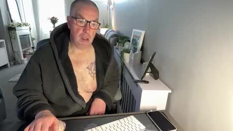 Snapshot of mtb1697 chatting on February 17, 2026, 10:01 am mtb1697 online show from February 17, 2026, 10:01 am