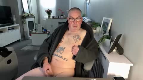 Snapshot of mtb1697 chatting on February 20, 2026, 9:10 am mtb1697 online show from February 20, 2026, 9:10 am