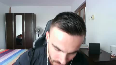 Victor online show from October 19, 2025, 12:39 pm