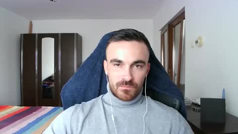 Victor online show from November 16, 2025, 12:00 pm