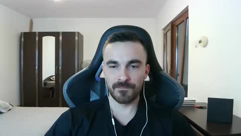 Victor online show from January 14, 2026, 2:12 pm