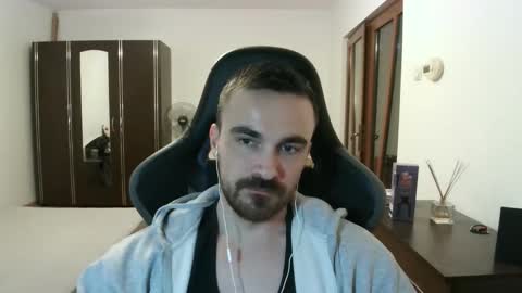 Victor online show from March 29, 2026, 8:31 pm