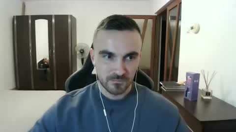 Victor online show from April 13, 2026, 6:13 pm