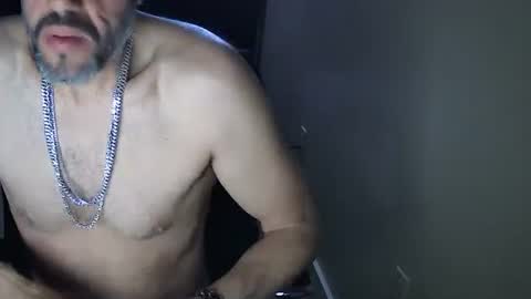 Muffdiver online show from February 24, 2025, 8:27 am