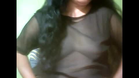 muffy_bunny online show from January 28, 2025, 8:04 pm