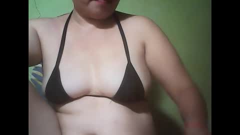 muffy_bunny online show from February 4, 2025, 9:28 am