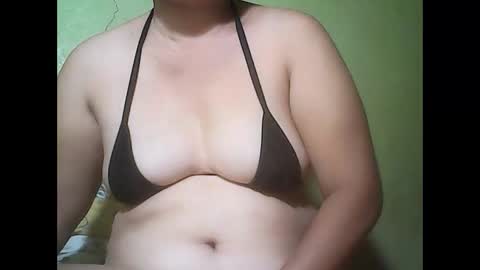 muffy_bunny online show from March 7, 2025, 7:49 pm