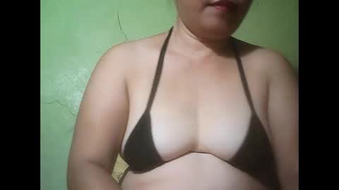muffy_bunny online show from September 14, 2025, 8:13 am