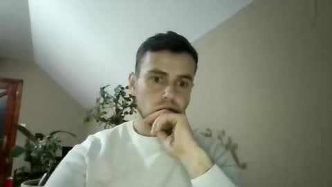 mulerkeeee online show from April 17, 2026, 10:13 pm