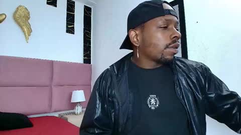 Muller Asher online show from September 19, 2025, 3:41 am